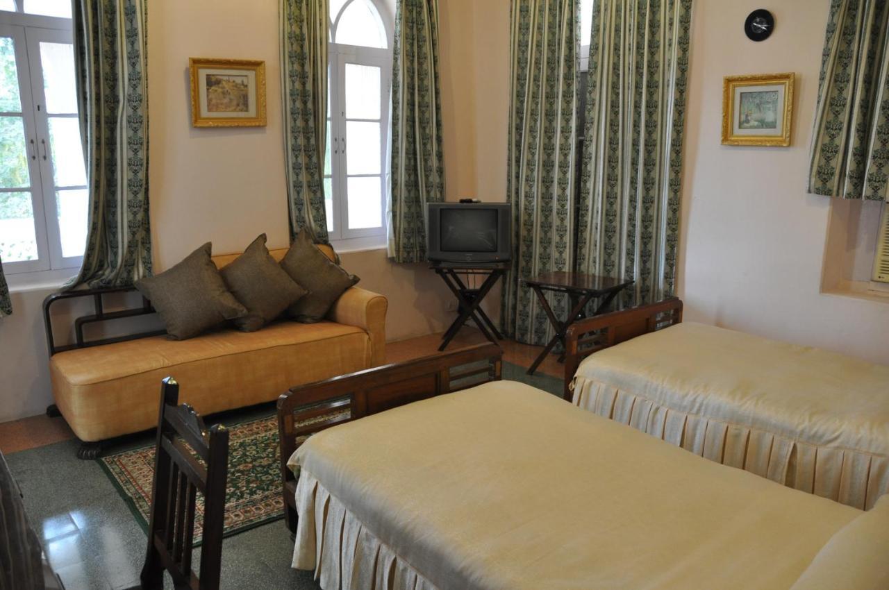 Orchard Palace Gondal Esterno foto