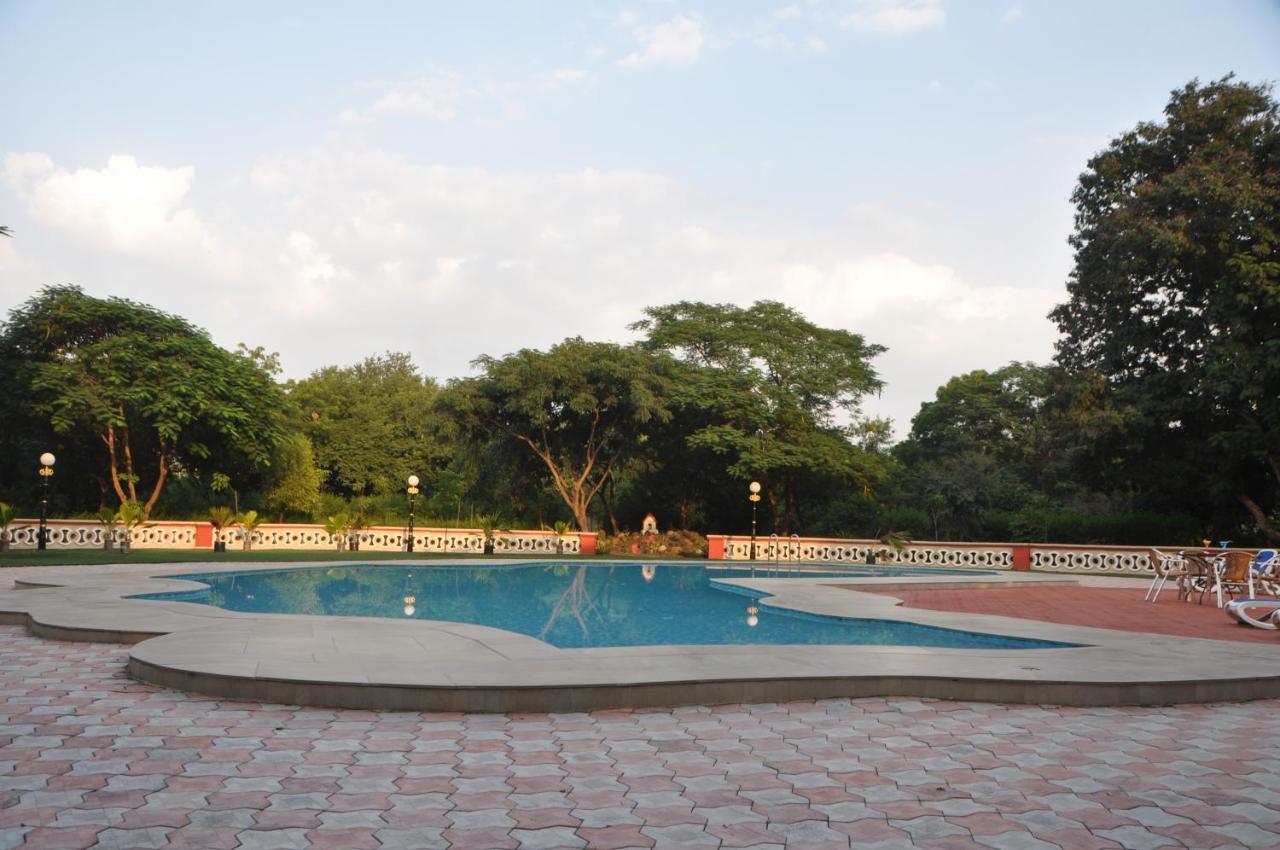 Orchard Palace Gondal Esterno foto