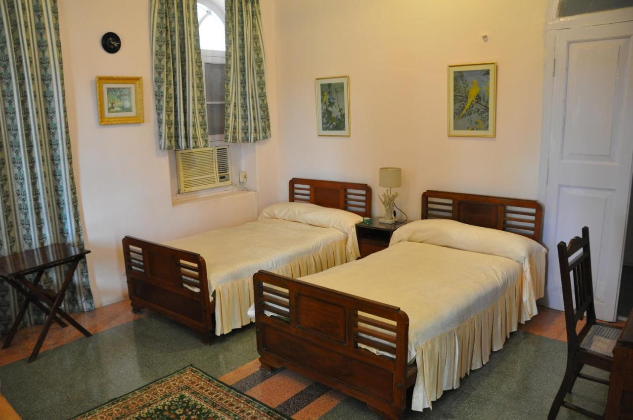 Orchard Palace Gondal Esterno foto